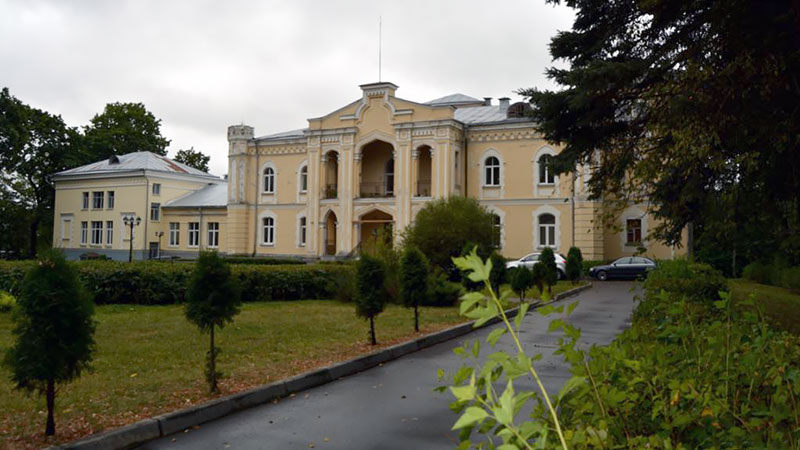 chapsky-house Прилуки: мечта или расчет прагматиков?