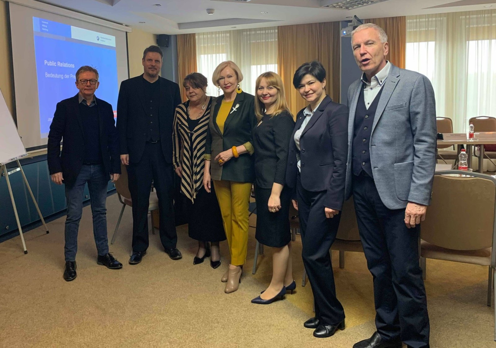 svg+xml;charset=utf-8,%3Csvg%20xmlns%3D Члены Клуба деловых женщин Союза  приняли участие в международном семинаре по вопросам связей с общественностью