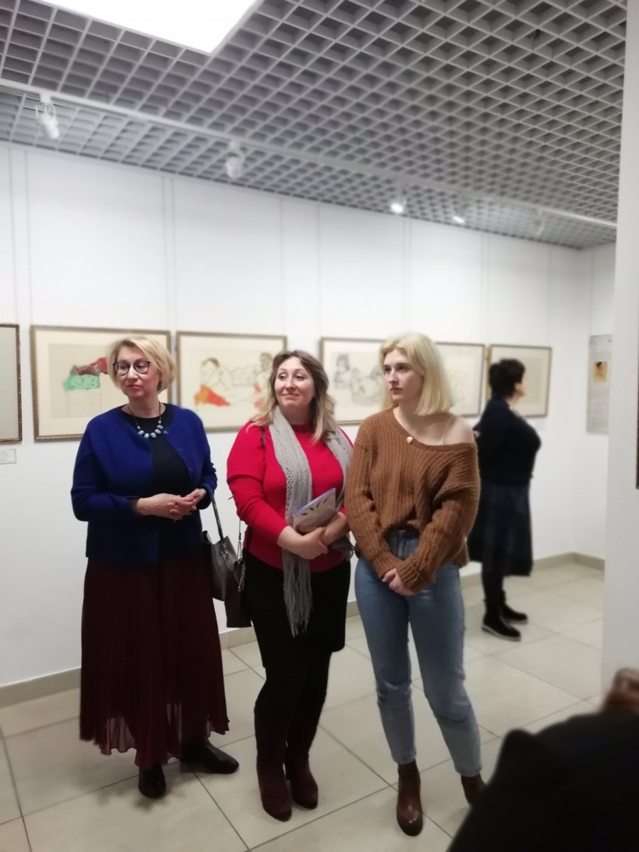 svg+xml;charset=utf-8,%3Csvg%20xmlns%3D Заседание Клуба деловых женщин ОО «МССПиР»:  Знакомство с художественной выставкой «Линия любви» в Национальном центре современных искусств