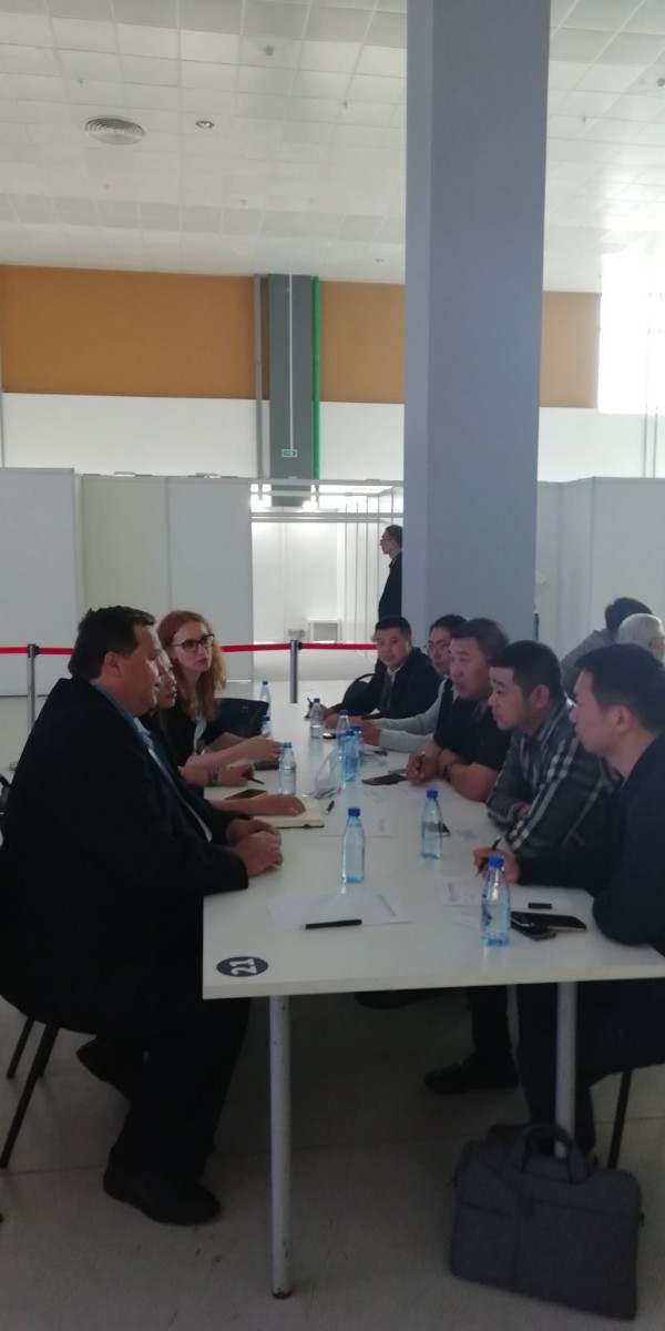 svg+xml;charset=utf-8,%3Csvg%20xmlns%3D Члены  Союза провели В2В-переговоры  с  представителями  китайских предприятий