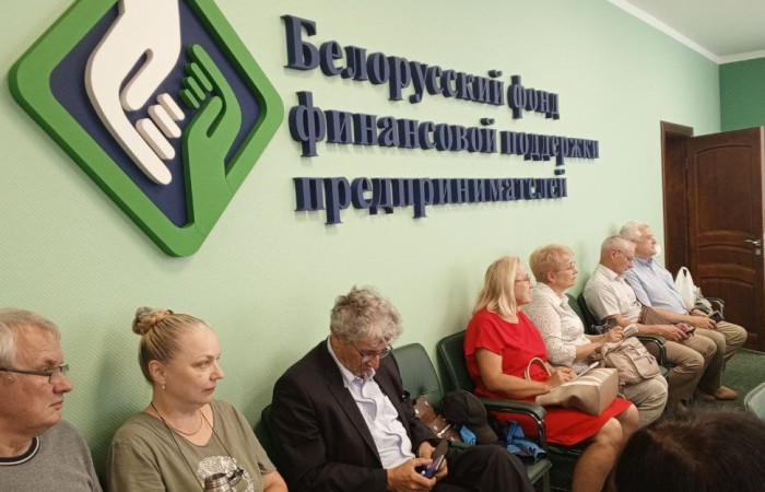 svg+xml;charset=utf-8,%3Csvg%20xmlns%3D ДЕНЬ ДИРЕКТОРА: Как организовать работу с электронными документами в 2024 году; Электронные документы и взыскание по ним задолженности у нотариуса и в суде.