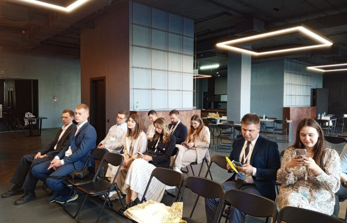 svg+xml;charset=utf-8,%3Csvg%20xmlns%3D Бизнес-миссия молодых предпринимателей России в Беларусь: Лилия Коваль встретилась с членами российской делегации