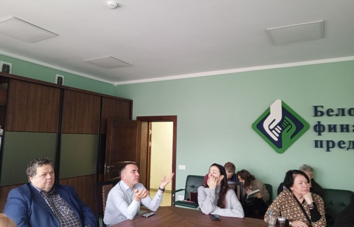 svg+xml;charset=utf-8,%3Csvg%20xmlns%3D  ДЕНЬ ДИРЕКТОРА: &laquo;Искусственный интеллект и управленческая деградация&raquo;. &laquo;AI-сотрудники для автоматизации бизнеса&raquo;