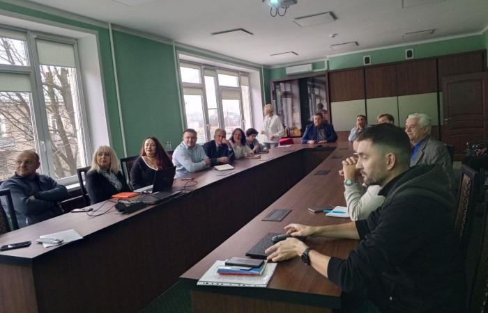 svg+xml;charset=utf-8,%3Csvg%20xmlns%3D  ДЕНЬ ДИРЕКТОРА: &laquo;Искусственный интеллект и управленческая деградация&raquo;. &laquo;AI-сотрудники для автоматизации бизнеса&raquo;