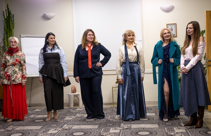 svg+xml;charset=utf-8,%3Csvg%20xmlns%3D Заседание Клуба деловых женщин. Встреча с белорусским  дизайнером Татьяной Романовской.