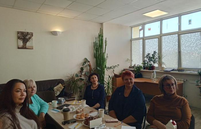 svg+xml;charset=utf-8,%3Csvg%20xmlns%3D Заседание Клуба деловых женщин:  &laquo;Ваш стильный образ: актуальные тренды при подборе стрижки и окрашивания волос&raquo;