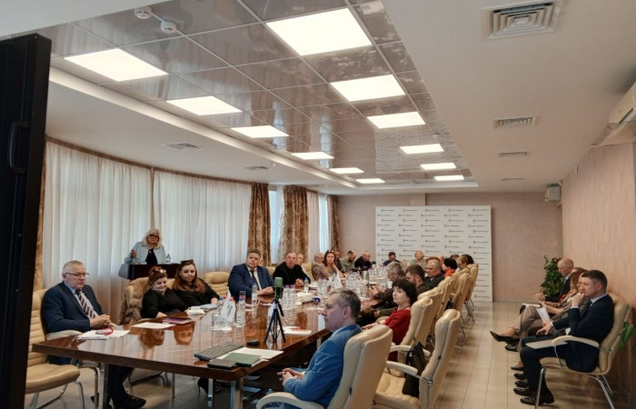 svg+xml;charset=utf-8,%3Csvg%20xmlns%3D ДЕНЬ ДИРЕКТОРА: Услуги БАНКА ДАБРАБЫТ для малого и среднего бизнеса