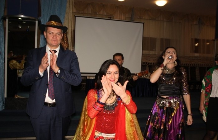 svg+xml;charset=utf-8,%3Csvg%20xmlns%3D ПРАЗДНИЧНОЕ ЗАСЕДАНИЕ КЛУБОВ СОЮЗА:  встреча Нового 2018 года, торжество в честь 20-летия первого и единственного в Минской области предпринимательского объединения