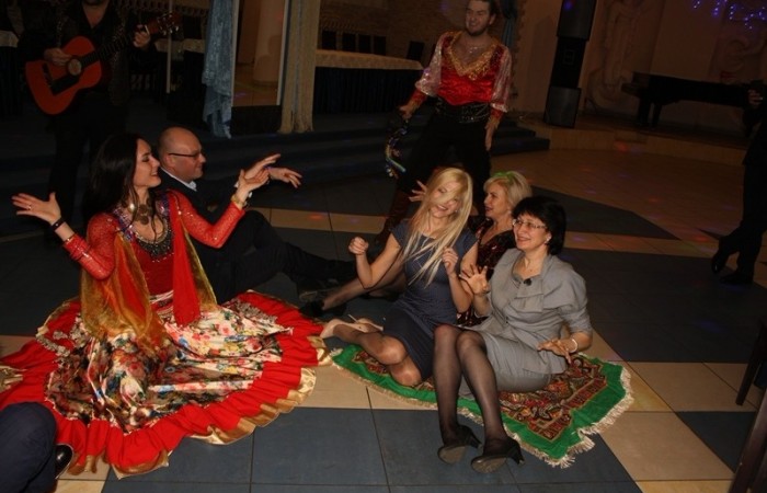 svg+xml;charset=utf-8,%3Csvg%20xmlns%3D ПРАЗДНИЧНОЕ ЗАСЕДАНИЕ КЛУБОВ СОЮЗА:  встреча Нового 2018 года, торжество в честь 20-летия первого и единственного в Минской области предпринимательского объединения