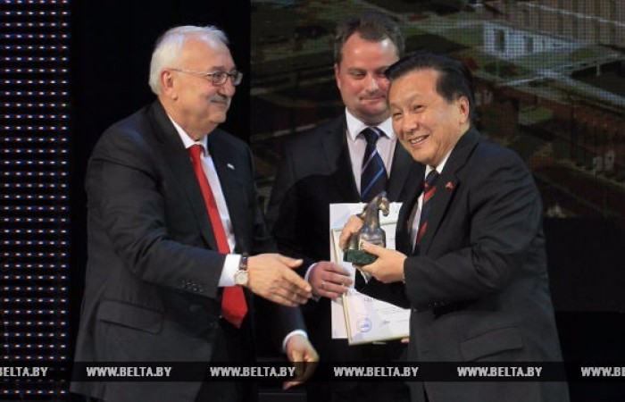 svg+xml;charset=utf-8,%3Csvg%20xmlns%3D Поздравляем победителей Конкурса «Человек дела-2017»!