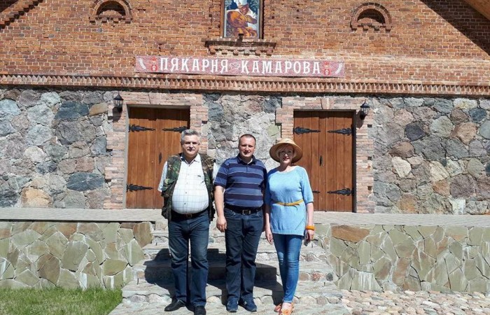 svg+xml;charset=utf-8,%3Csvg%20xmlns%3D Представители предпринимательских союзов и власти провели трудовую акцию в честь 27-летия белорусского бизнеса