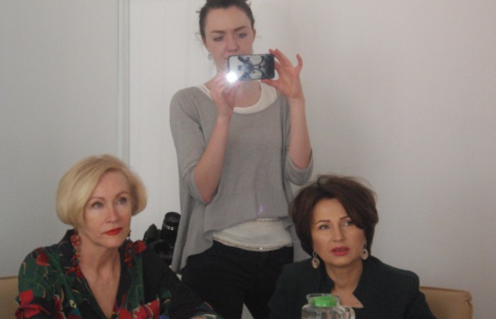 svg+xml;charset=utf-8,%3Csvg%20xmlns%3D Заседание Клуба деловых женщин: Людмила Чебану – о секретах вечной молодости