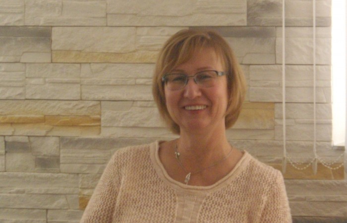 svg+xml;charset=utf-8,%3Csvg%20xmlns%3D Заседание Клуба деловых женщин: Людмила Чебану – о секретах вечной молодости