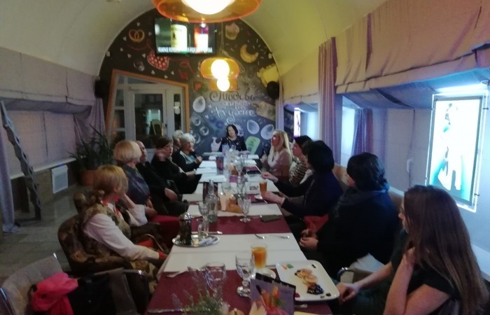 svg+xml;charset=utf-8,%3Csvg%20xmlns%3D В гостях у Клуба деловых женщин нашего Союза: Артист, Режиссёр, Основатель первого частного театра Минска Владимир УШАКОВ