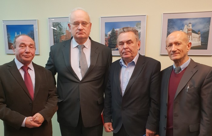 svg+xml;charset=utf-8,%3Csvg%20xmlns%3D Круглый стол  Союза  в бизнес-центре «Виктория»: обсуждены вопросы  выполнения «Стратегии развития малого и  среднего бизнеса в Республике Беларусь до 2030 года»