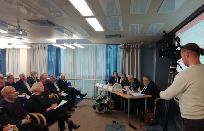 svg+xml;charset=utf-8,%3Csvg%20xmlns%3D Круглый стол  Союза  в бизнес-центре «Виктория»: обсуждены вопросы  выполнения «Стратегии развития малого и  среднего бизнеса в Республике Беларусь до 2030 года»