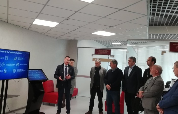 svg+xml;charset=utf-8,%3Csvg%20xmlns%3D «День Директора» в Великом камне:  обсуждены проблемы инвестиционного климата Республики Беларусь