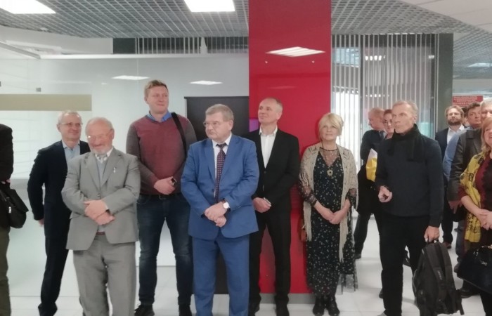 svg+xml;charset=utf-8,%3Csvg%20xmlns%3D «День Директора» в Великом камне:  обсуждены проблемы инвестиционного климата Республики Беларусь