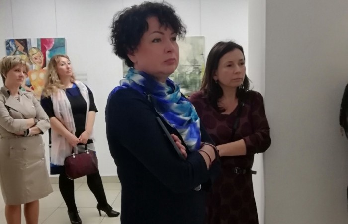 svg+xml;charset=utf-8,%3Csvg%20xmlns%3D Заседание Клуба деловых женщин Союза в  Национальном центре  современных искусств:  Знакомство с выставкой   «Музыка и свет»