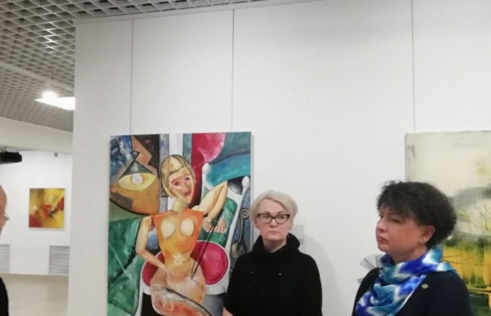 svg+xml;charset=utf-8,%3Csvg%20xmlns%3D Заседание Клуба деловых женщин Союза в  Национальном центре  современных искусств:  Знакомство с выставкой   «Музыка и свет»