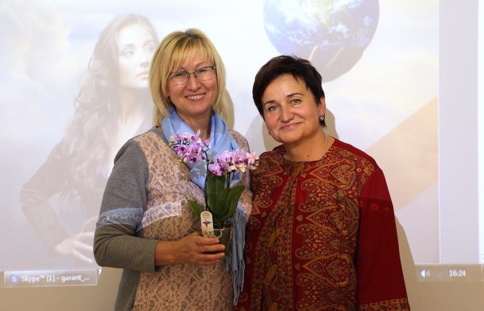 svg+xml;charset=utf-8,%3Csvg%20xmlns%3D Центр бухгалтерских услуг «Гарант» отпраздновал новоселье. В гостях -  Клуб деловых женщин Союза.