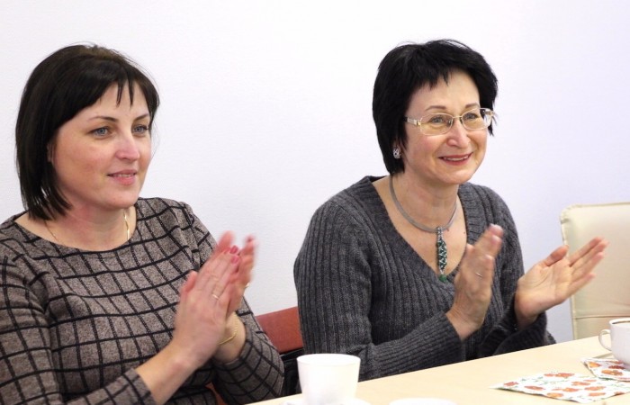 svg+xml;charset=utf-8,%3Csvg%20xmlns%3D Центр бухгалтерских услуг «Гарант» отпраздновал новоселье. В гостях -  Клуб деловых женщин Союза.